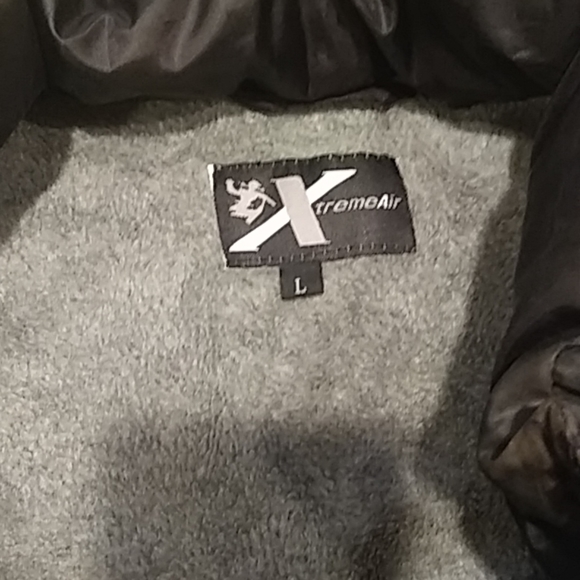 Vest - Picture 3 of 3